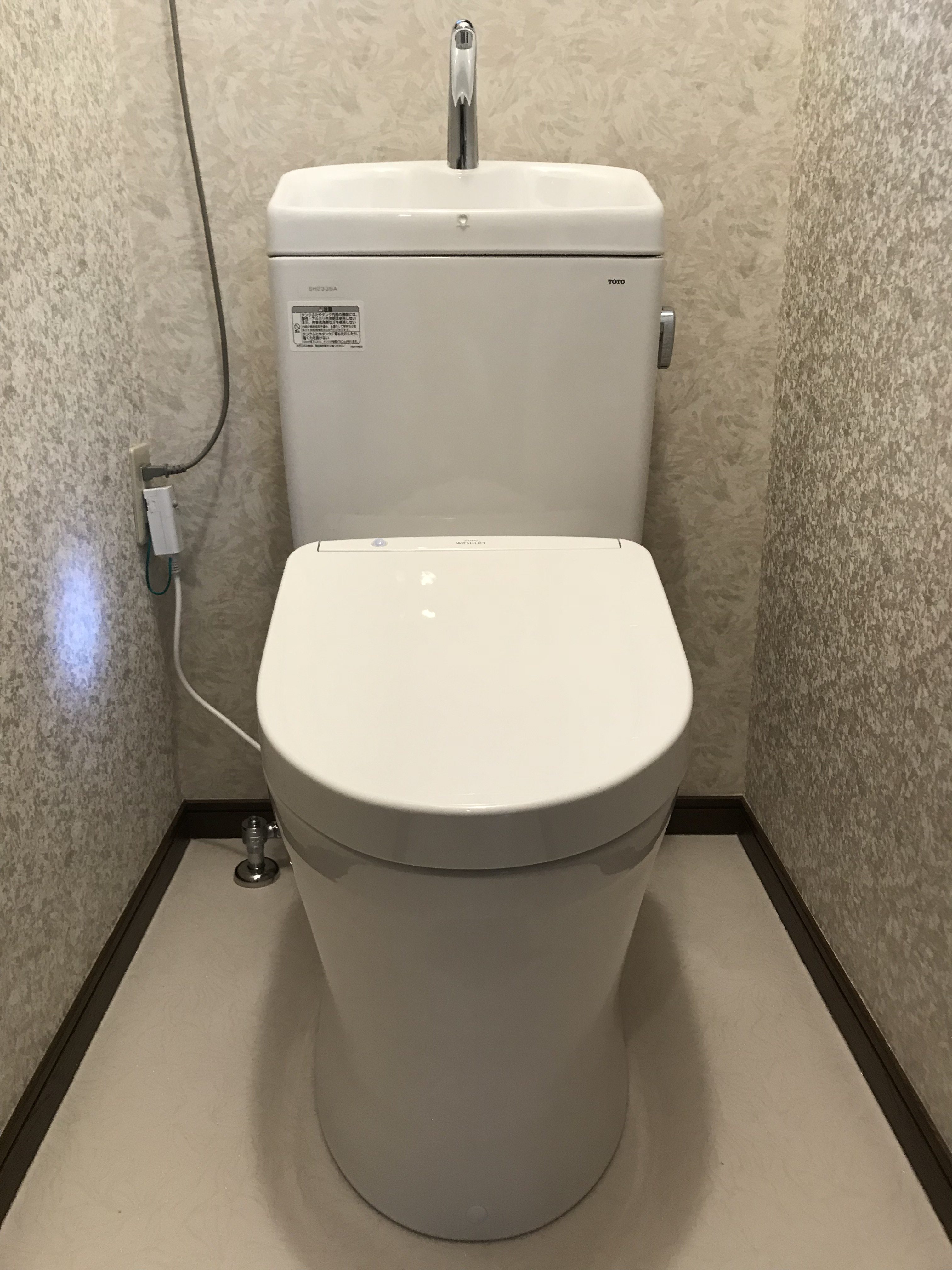 トイレリフォーム（床張り替え）｜施工実績｜創業明治5年の水まわりリフォーム専門店 桶庄&みずまわり