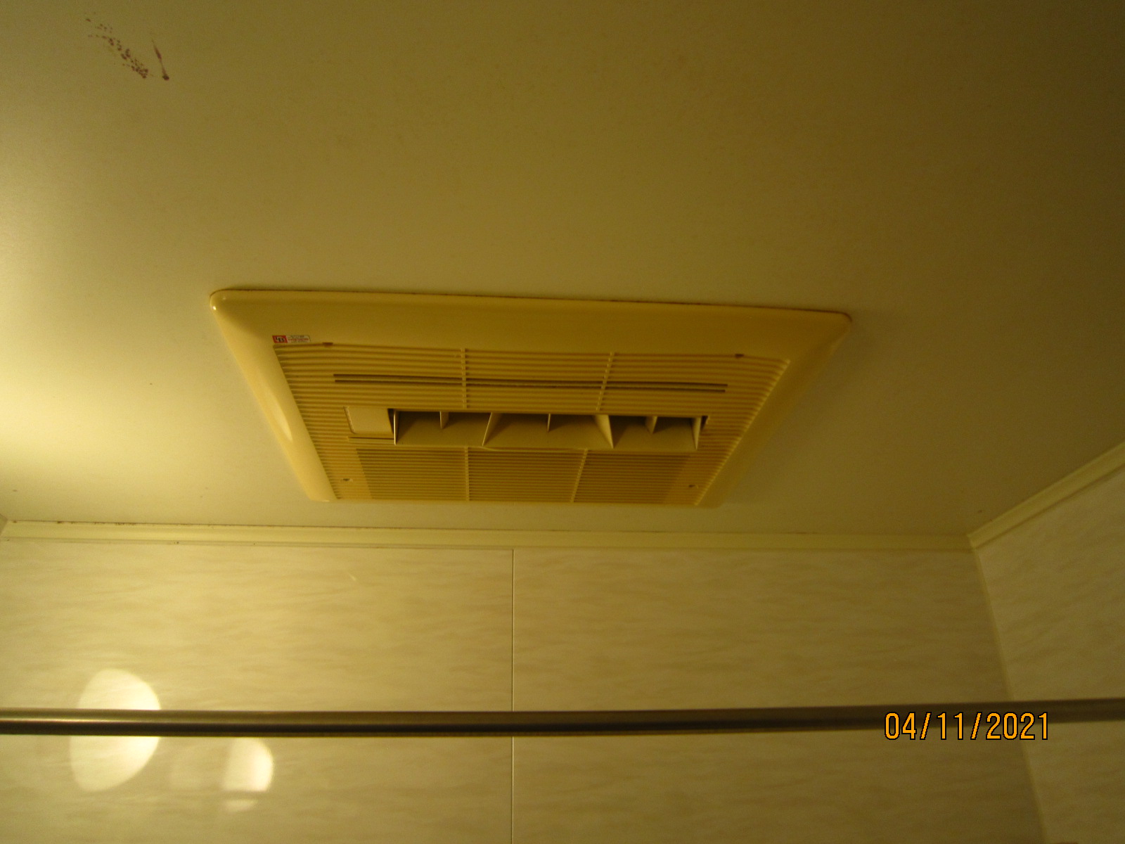 工事費込みセット 浴室暖房乾燥機 浴室換気乾燥暖房器 1室換気用 ノーリツ BDV-4106AUKNC-BL 天井カセット形(ミストなし)  - 1